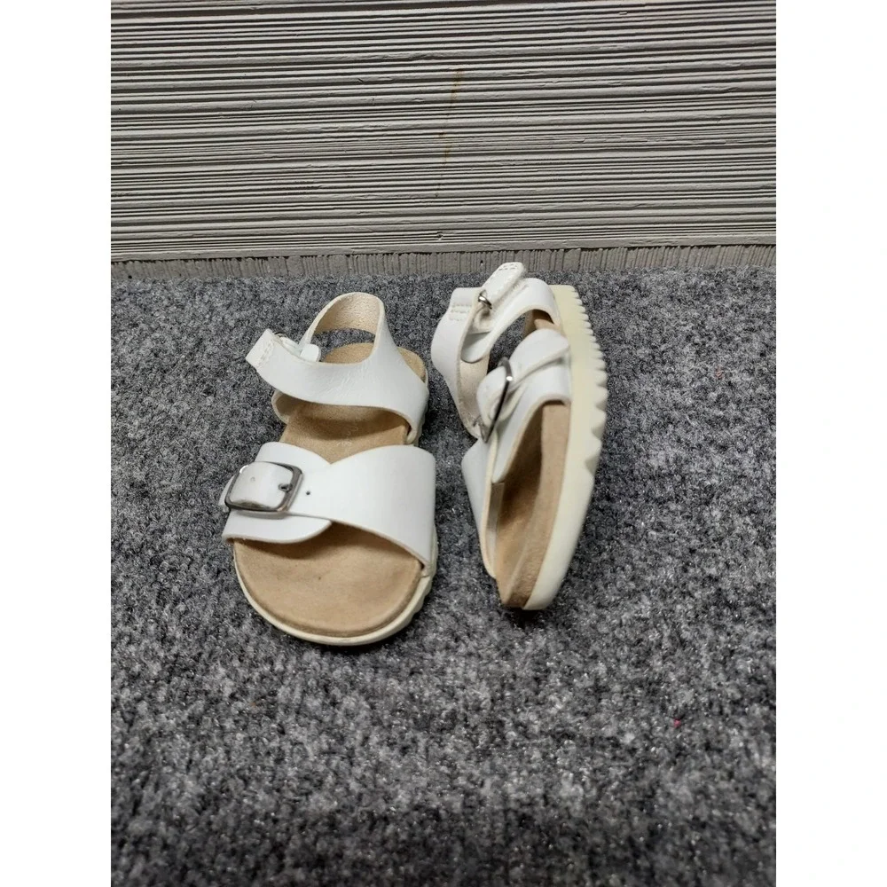 Cat & Jack Toddler Sandals 5 White Adjustable Buckle Strap Open Toe Outdoor